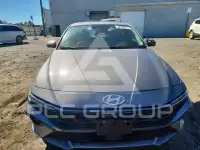 2024 Hyundai Elantra photo