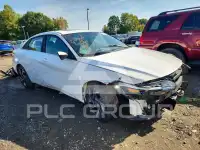 2024 Hyundai Elantra photo