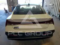 2024 Hyundai Elantra фото