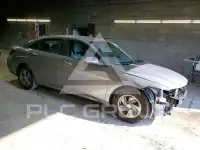 2024 Hyundai Elantra фото
