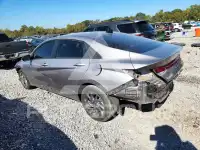 2024 Hyundai Elantra фото