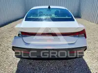 2024 Hyundai Elantra фото
