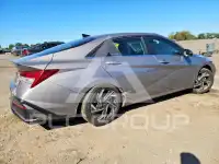 2024 Hyundai Elantra photo