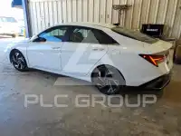 2024 Hyundai Elantra фото