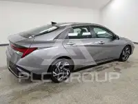 2024 Hyundai Elantra фото