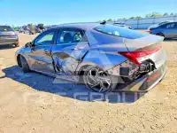 2024 Hyundai Elantra photo