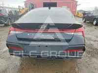 2024 Hyundai Elantra фото