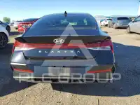 2024 Hyundai Elantra фото