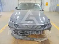 2024 Hyundai Elantra фото