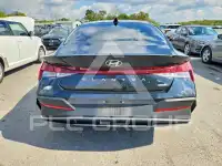 2024 Hyundai Elantra photo