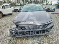 2024 Hyundai Elantra фото