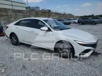 2024 Hyundai Elantra фото