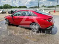 2024 Hyundai Elantra фото