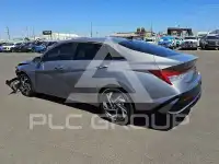 2024 Hyundai Elantra фото