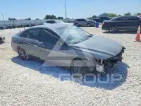 2024 Hyundai Elantra фото