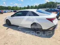 2024 Hyundai Elantra фото