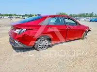 2024 Hyundai Elantra photo