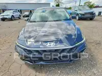 2024 Hyundai Elantra фото