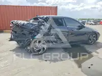 2024 Hyundai Elantra photo