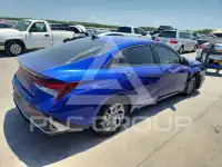 2024 Hyundai Elantra фото