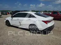 2024 Hyundai Elantra фото