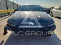 2024 Hyundai Elantra photo