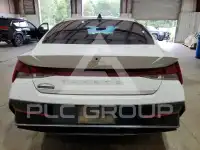 2024 Hyundai Elantra фото