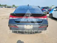 2024 Hyundai Elantra photo