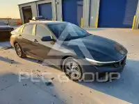 2024 Hyundai Elantra photo