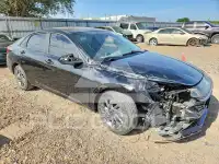 2024 Hyundai Elantra photo