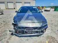 2024 Hyundai Elantra фото