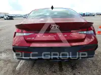 2024 Hyundai Elantra фото