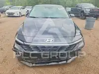 2024 Hyundai Elantra photo
