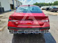 2024 Hyundai Elantra фото