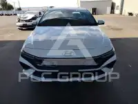 2024 Hyundai Elantra фото