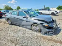 2024 Hyundai Elantra фото