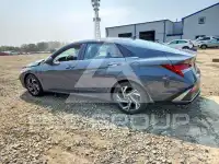 2024 Hyundai Elantra photo
