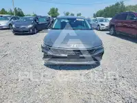 2024 Hyundai Elantra фото