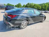 2024 Hyundai Elantra фото