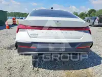2024 Hyundai Elantra фото