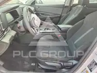 2024 Hyundai Elantra фото