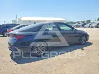 2024 Hyundai Elantra фото