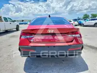 2024 Hyundai Elantra photo