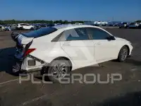 2024 Hyundai Elantra фото