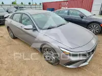 2024 Hyundai Elantra фото