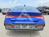 2024 Hyundai Elantra фото