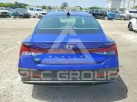 2024 Hyundai Elantra photo