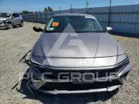2024 Hyundai Elantra фото