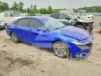 2024 Hyundai Elantra фото