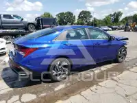 2024 Hyundai Elantra фото
